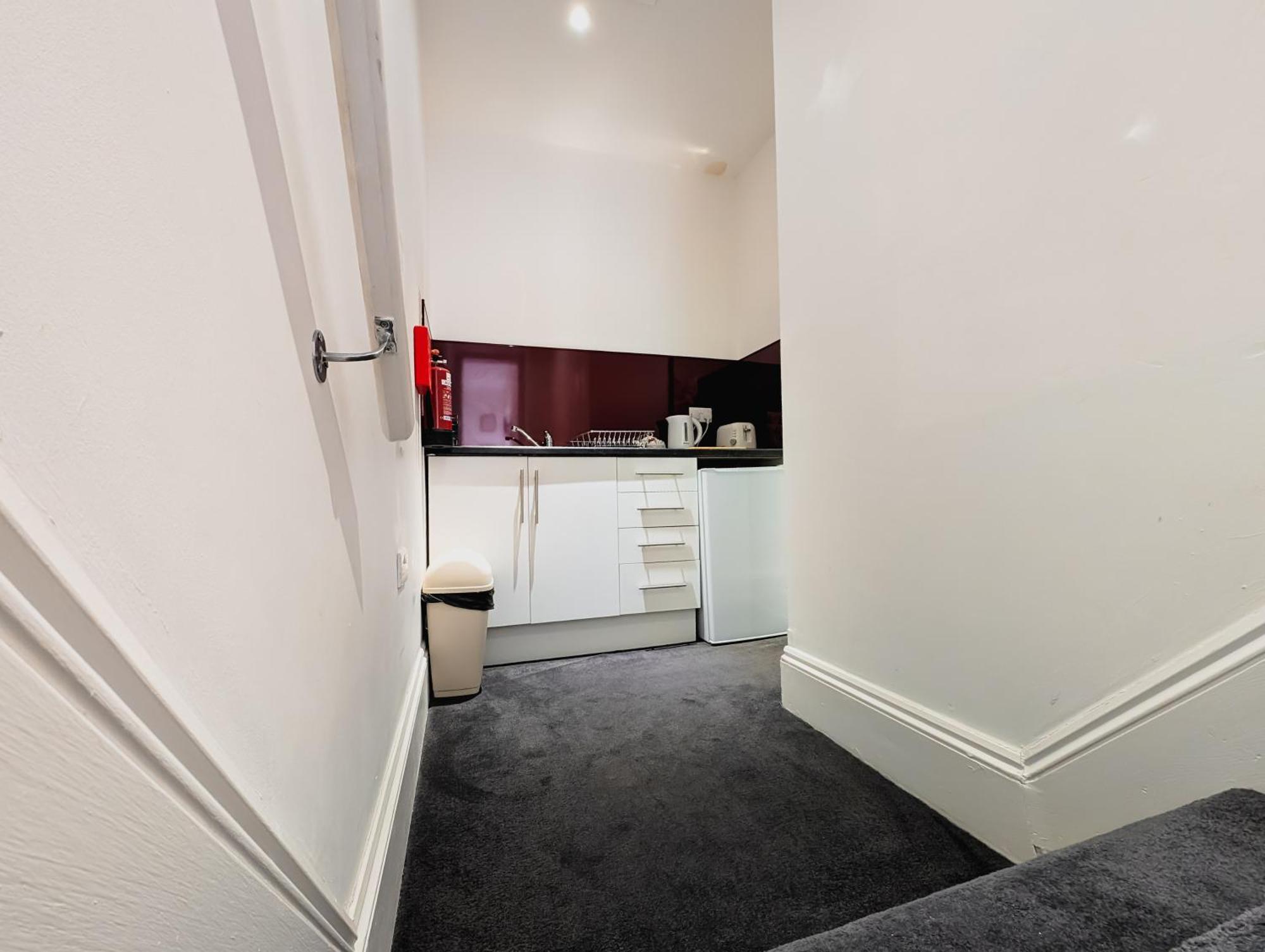 Bay & Harbour Holiday Apartments & Rooms Only Weston-super-Mare Bagian luar foto