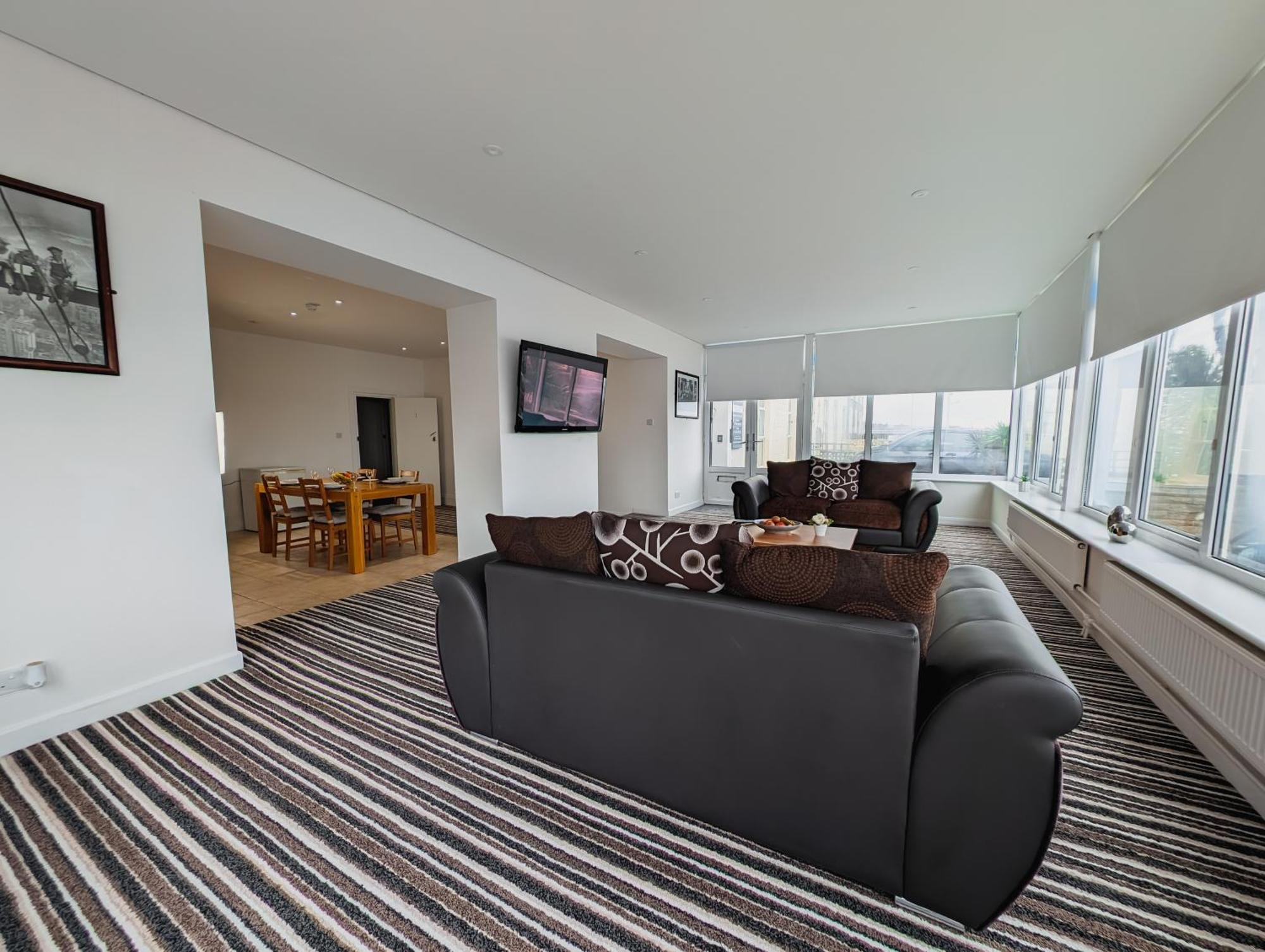 Bay & Harbour Holiday Apartments & Rooms Only Weston-super-Mare Bagian luar foto