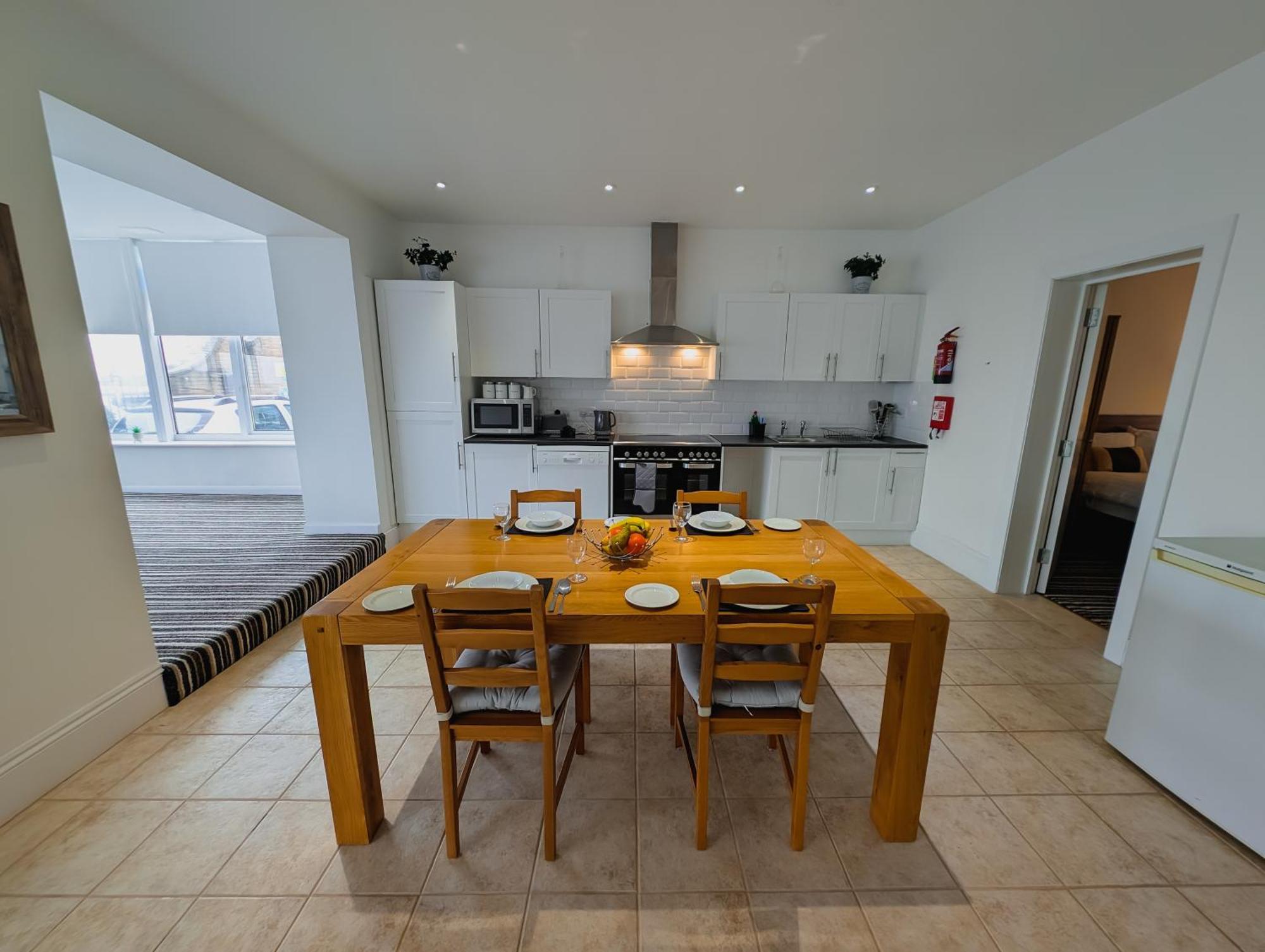 Bay & Harbour Holiday Apartments & Rooms Only Weston-super-Mare Bagian luar foto